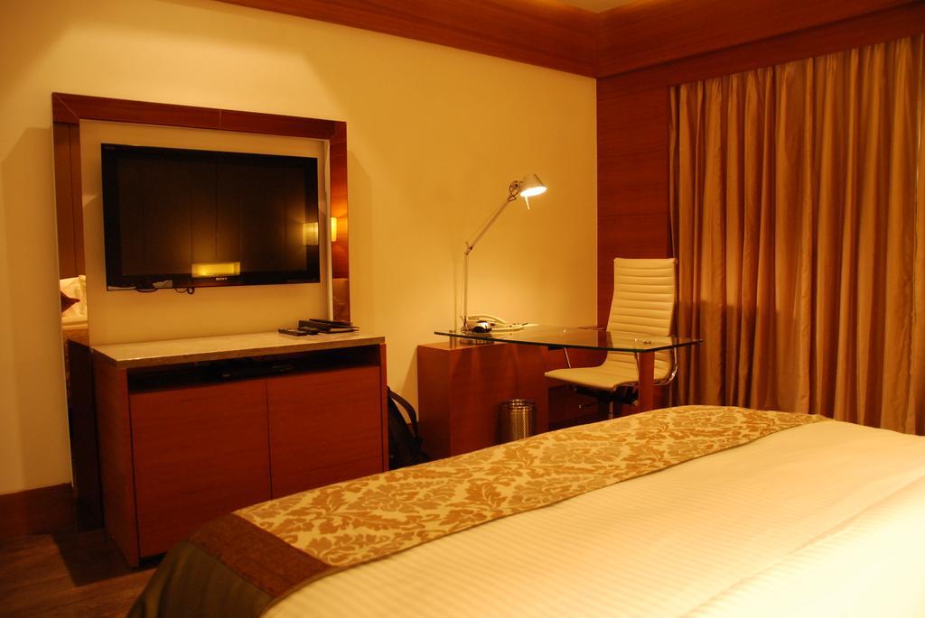 Hotel Regenta One, Hyderabad Zimmer foto